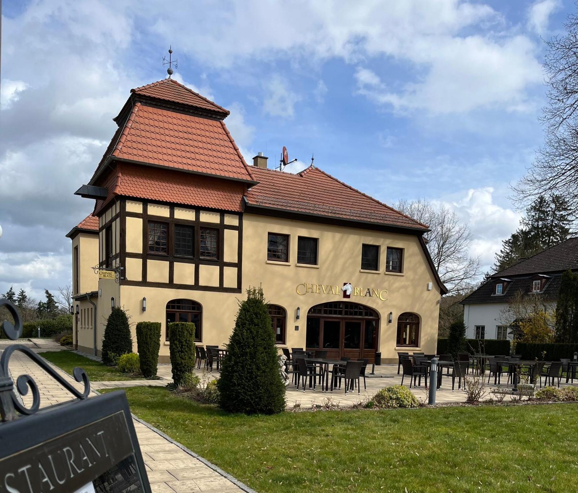 Bernsteinschloss 벤도르프 외부 사진